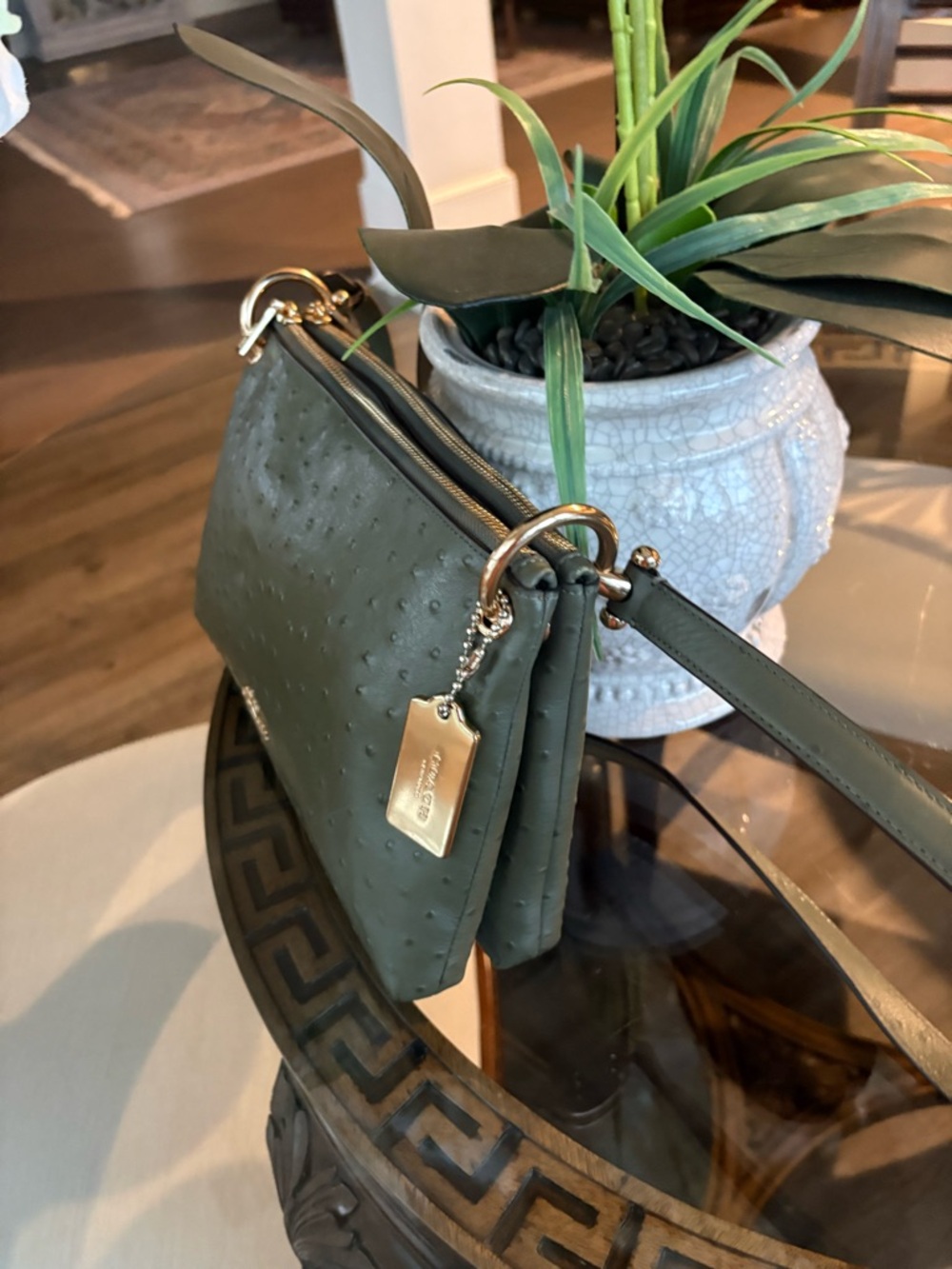 💚💚COACH MIA SAGE GREEN OSTRICH EMBOSSED LEATHER CROSSBODY BAG!💚💚 - Picture 4 of 8